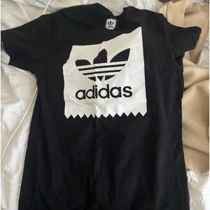 Men’s adidas originals t shirt size small black and white